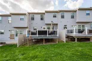 506 Aprilmae Way, Ross Twp, PA 15237 - Photo 32