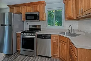 3437 Brinway Dr, West Mifflin, PA 15122 - Photo 6