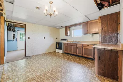 4453 Harlansburg Rd, Scott Township, PA 16057 - Photo 12