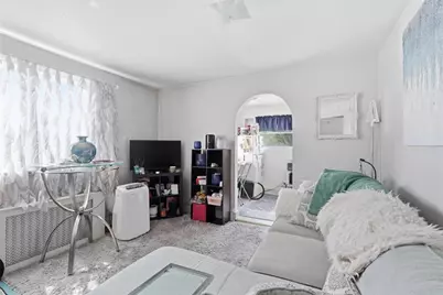 809 Alpine Blvd, Wilkins Township, PA 15221 - Photo 18