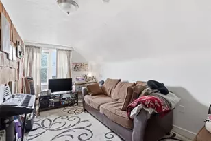 809 Alpine Blvd, Wilkins Township, PA 15221 - Photo 28
