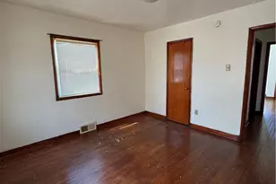 1001 Alexander Ave, Monessen, PA 15062 - Photo 10