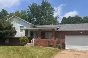1308 McKinley Dr, Jefferson Hills, PA 15025 - Photo 2