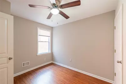 130 Chesterfield Rd, Pittsburgh, PA 15213 - Photo 20