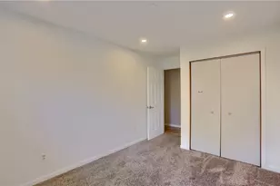 220 Oak Park Ln, Union Township, PA 16101 - Photo 14