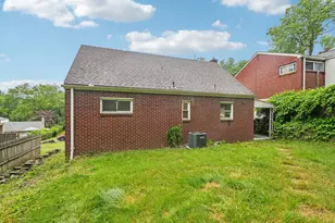 230 Calmar Dr, Pittsburgh, PA 15147 - Photo 32