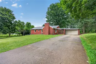 5 Seneca Dr, Union Township, PA 15332 - Photo 4
