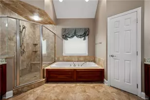 531 Laurel Oak Dr, Ohio Township, PA 15143 - Photo 12