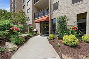 1400 Smokey Wood Dr, Pittsburgh, PA 15218 - Photo 1
