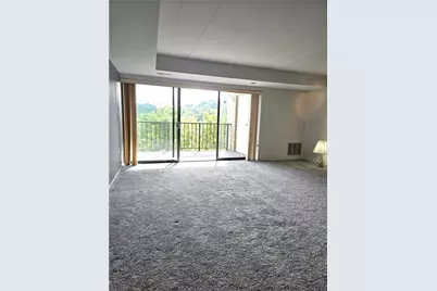 1400 Smokey Wood Dr #601, Pittsburgh, PA 15218 - Photo 8