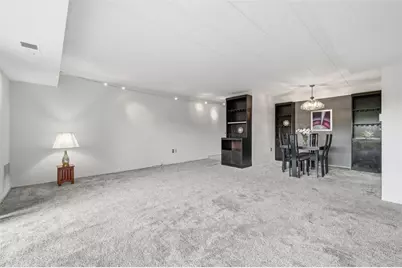 1400 Smokey Wood Dr #601, Pittsburgh, PA 15218 - Photo 10