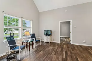 113 Clearwater Dr, Ellwood City, PA 16117 - Photo 8