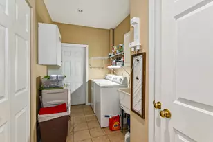 113 Clearwater Dr, Ellwood City, PA 16117 - Photo 26