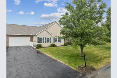 113 Clearwater Drive, Ellwood City, PA 16117 - Photo 4
