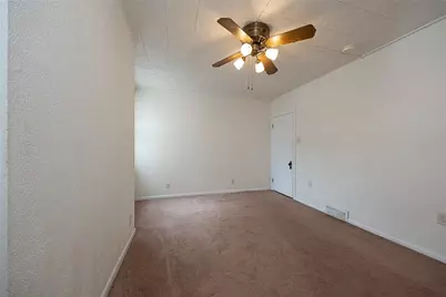 2045 Veronica Street, Pittsburgh, PA 15212 - Photo 12