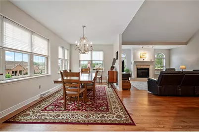101 Quaker Ridge Ct, Ohioville, PA 15009 - Photo 6