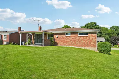 128 Louis Drive, Stowe Township, PA 15136 - Photo 34