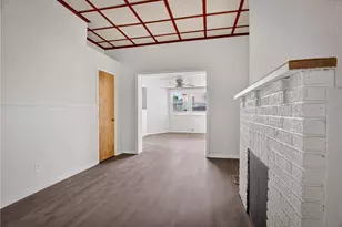 906 1st St, McKees Rocks, PA 15136 - Photo 10