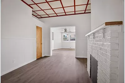 906 1st St, McKees Rocks, PA 15136 - Photo 10