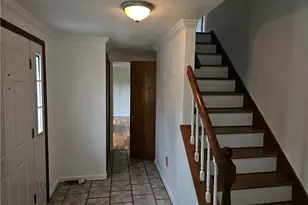 728 Heathergate, Indiana Township, PA 15238 - Photo 8