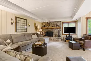 2D2 Mountain Villas, Seven Springs, PA 15622 - Photo 4