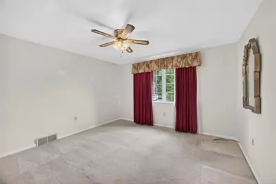 3808 Edinburg Dr, Murrysville, PA 15668 - Photo 16