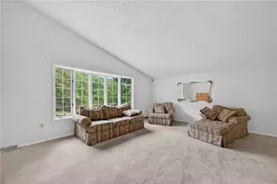 3808 Edinburg Dr, Murrysville, PA 15668 - Photo 18
