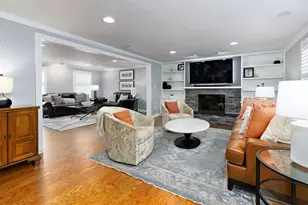 132 Marshall Dr, Pittsburgh, PA 15228 - Photo 8