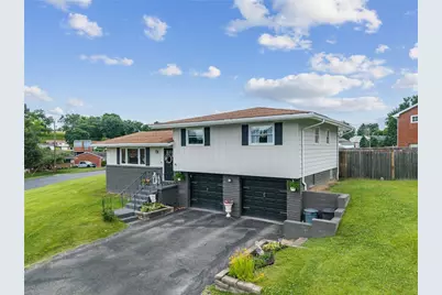 201 Church Dr, Hempfield Township, PA 15642 - Photo 2