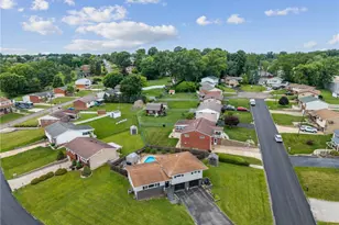 201 Church Dr, Hempfield Township, PA 15642 - Photo 34