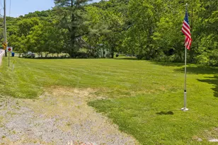 1108 Big Sewickley Creek Rd, Economy, PA 15143 - Photo 10