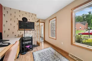 809 Rembrandt Cir, Hempfield Township, PA 15642 - Photo 10