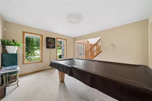 809 Rembrandt Cir, Hempfield Township, PA 15642 - Photo 12