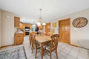 809 Rembrandt Cir, Hempfield Township, PA 15642 - Photo 20