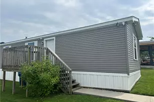 544 Renee Cir, Mount Pleasant Township, PA 15666 - Photo 1