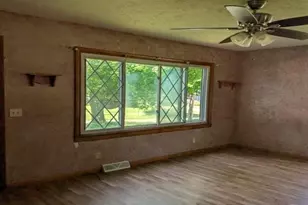 1029 Mechanic St, Girard Boro, PA 16417 - Photo 2