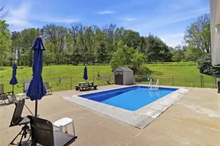 367-369 Buttermilk Hill Rd, Canal Twp, PA 16323 - Photo 8