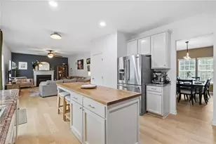 174 Broadstone Dr, Adams Township, PA 16046 - Photo 12
