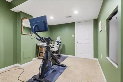 174 Broadstone Dr, Adams Township, PA 16046 - Photo 22