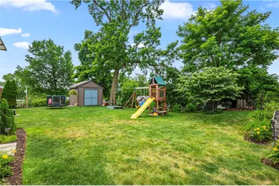 943 Biltmore Avenue, Pittsburgh, PA 15216 - Photo 16