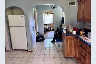 2704 Edith Dr, Lower Burrell, PA 15068 - Photo 6