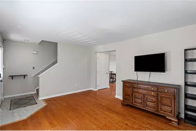 1715 Meadville St, Pittsburgh, PA 15214 - Photo 16