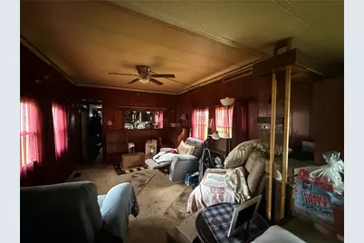 553 Seward St, Saint Clair Township, PA 15954 - Photo 6