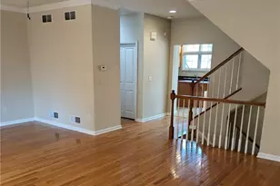 1705 Waterleaf Dr, Pittsburgh, PA 15143 - Photo 8