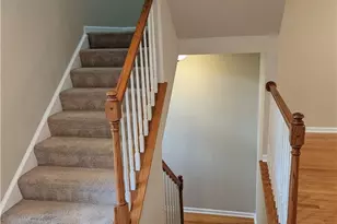 1705 Waterleaf Dr, Pittsburgh, PA 15143 - Photo 14
