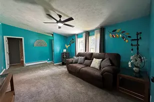 106 Plum Dr, Washington Township, PA 15613 - Photo 4