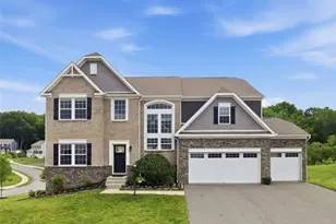 313 Regent Ct, McDonald, PA 15057 - Photo 2