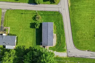 16 Jean St, Rostraver, PA 15012 - Photo 34