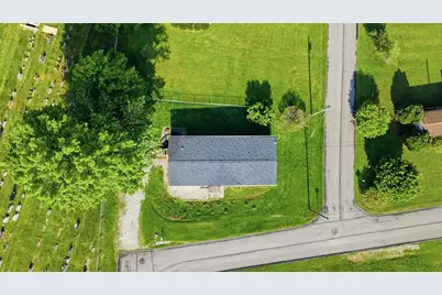 16 Jean St, Rostraver, PA 15012 - Photo 32