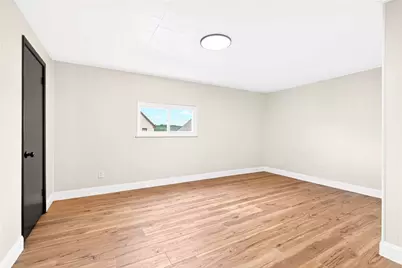 237 Allen Ave, Donora, PA 15033 - Photo 26